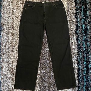 Womens size 14 Short  Black Relaxed Straight Fit by Lee